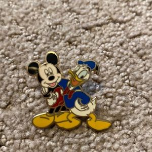 Disney pin
